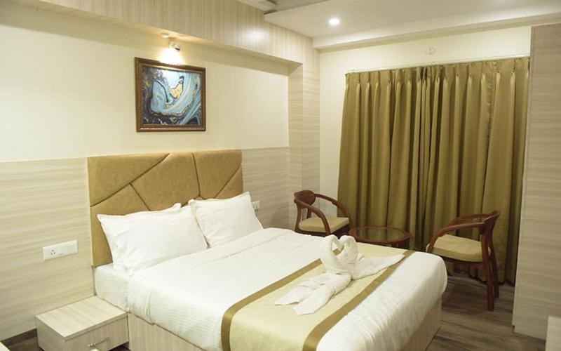 Hotel Royal City Siliguri Exteriér fotografie