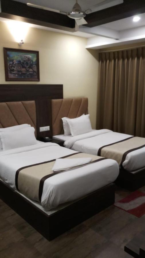Hotel Royal City Siliguri Exteriér fotografie