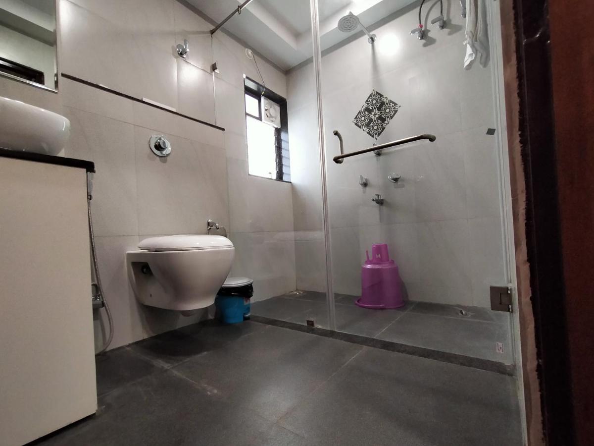 Hotel Royal City Siliguri Exteriér fotografie