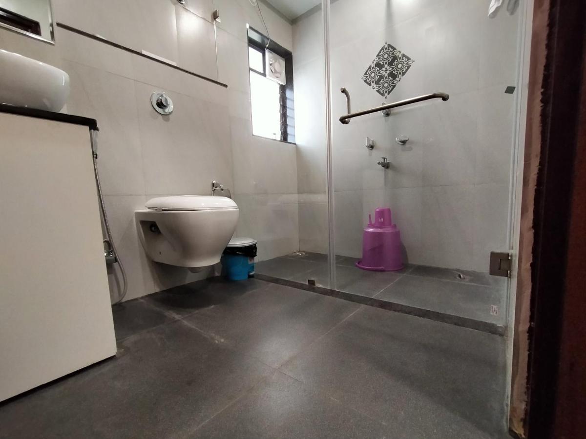 Hotel Royal City Siliguri Exteriér fotografie