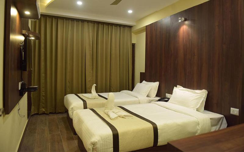 Hotel Royal City Siliguri Exteriér fotografie